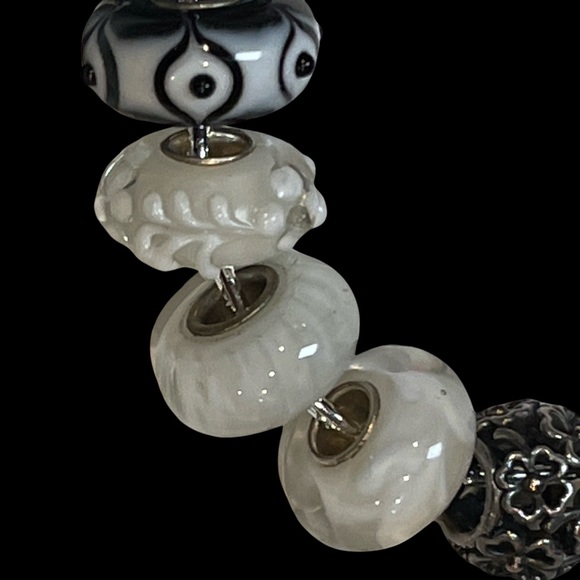 STERLING SILVER SLIDE CHARMS. - Picture 10 of 16